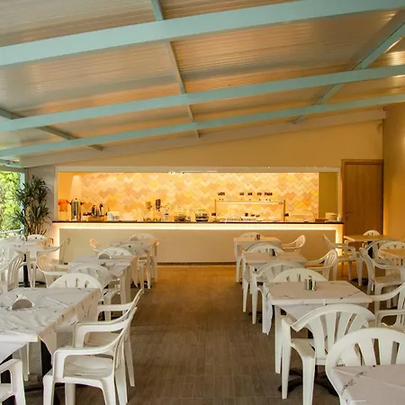 住宿加早餐酒店 Luca Mare 2*