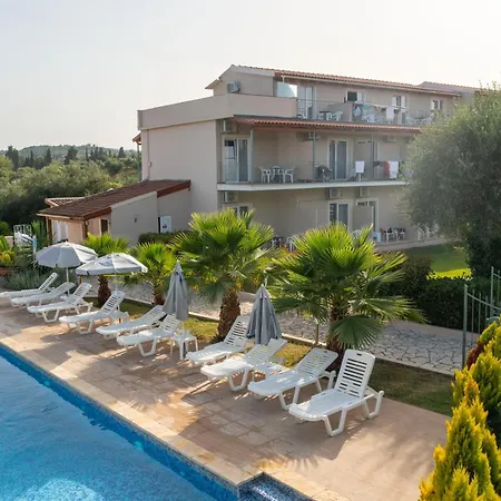 Luca Mare Bed & Breakfast Gouvia